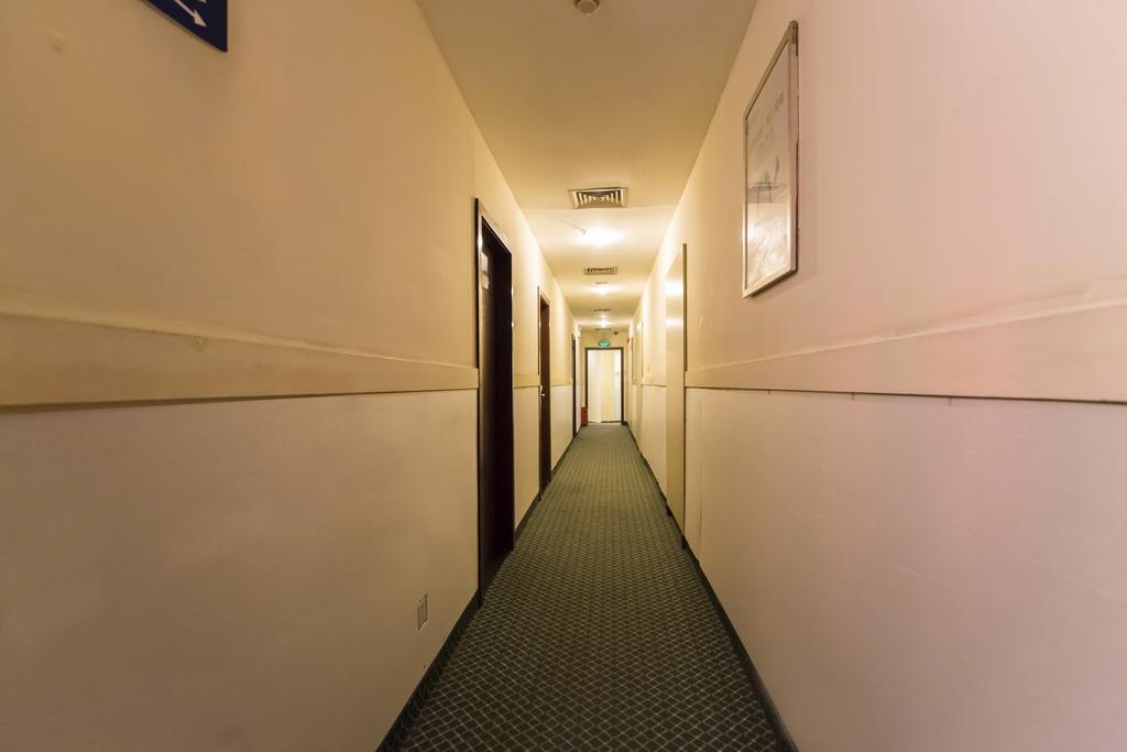 ฮั่นถิง โฮเทล เซี่ยงไฮ้ วัดจิงอัน Hotel ภายนอก รูปภาพ