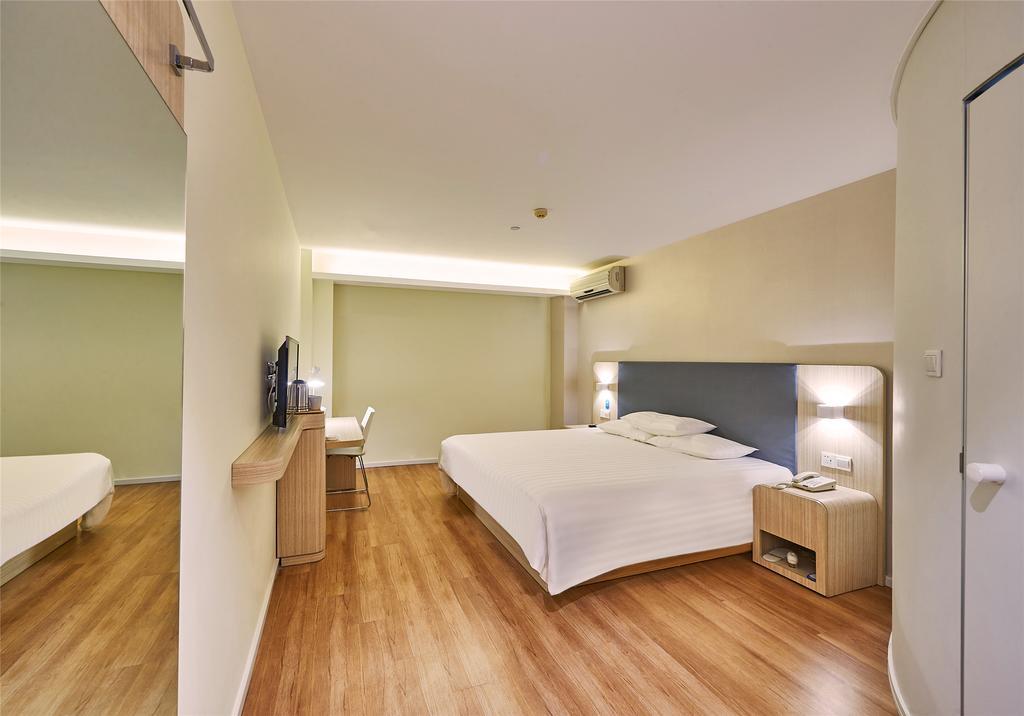 ฮั่นถิง โฮเทล เซี่ยงไฮ้ วัดจิงอัน Hotel ภายนอก รูปภาพ