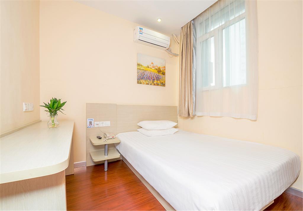 ฮั่นถิง โฮเทล เซี่ยงไฮ้ วัดจิงอัน Hotel ภายนอก รูปภาพ