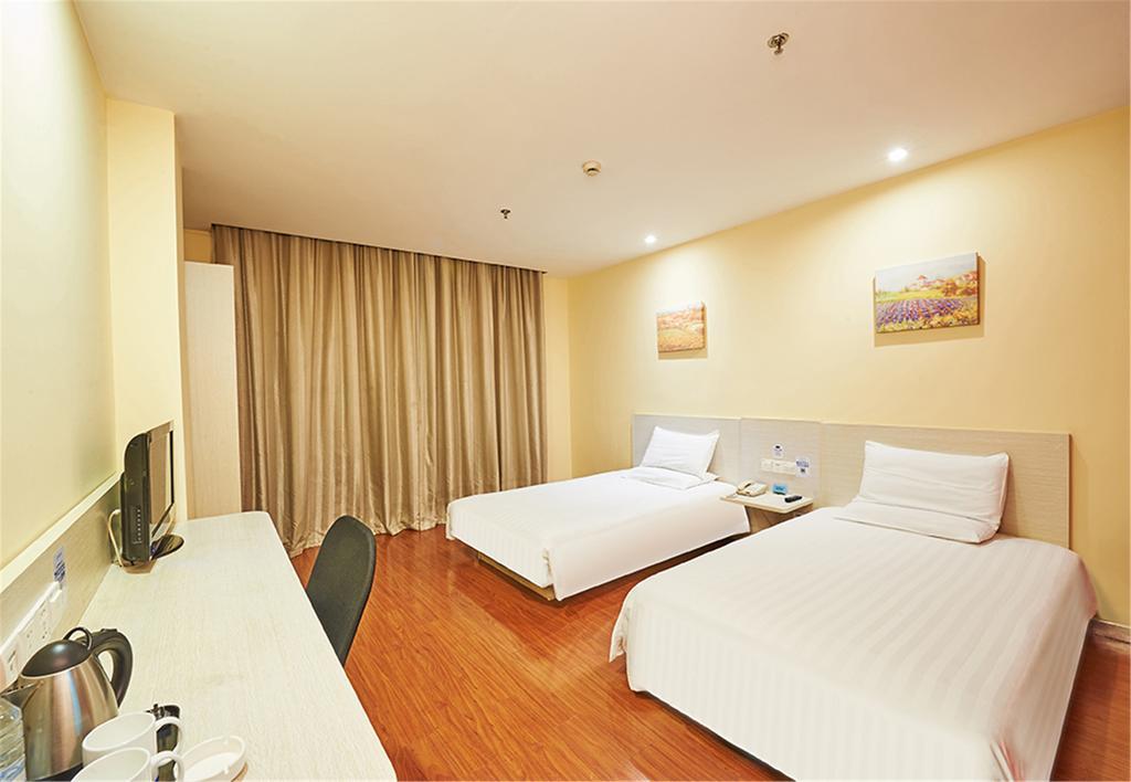 ฮั่นถิง โฮเทล เซี่ยงไฮ้ วัดจิงอัน Hotel ภายนอก รูปภาพ