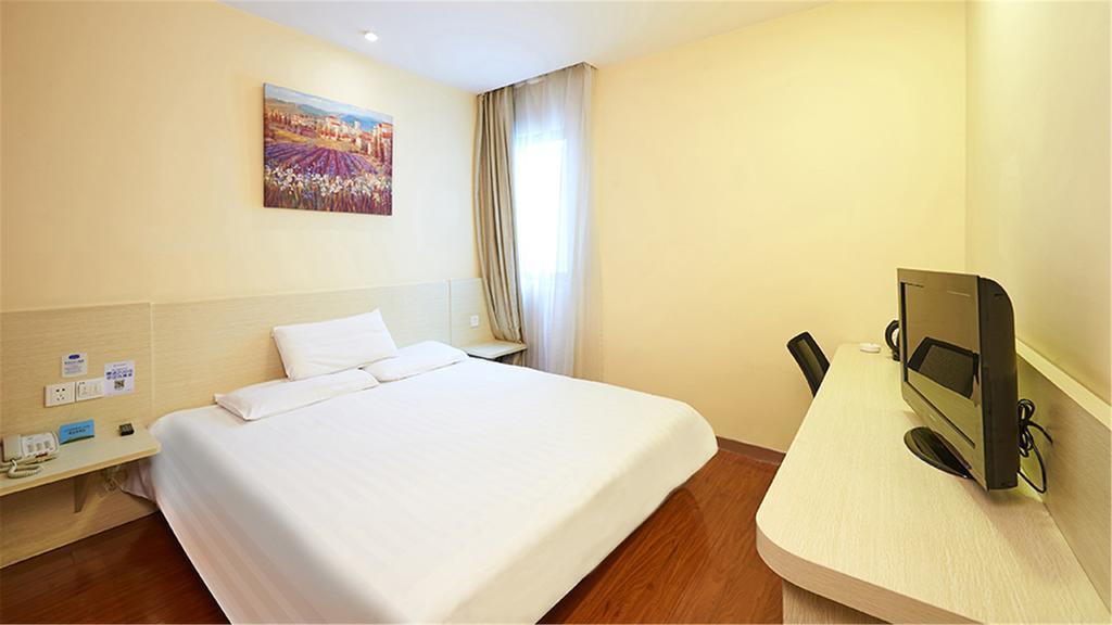 ฮั่นถิง โฮเทล เซี่ยงไฮ้ วัดจิงอัน Hotel ภายนอก รูปภาพ